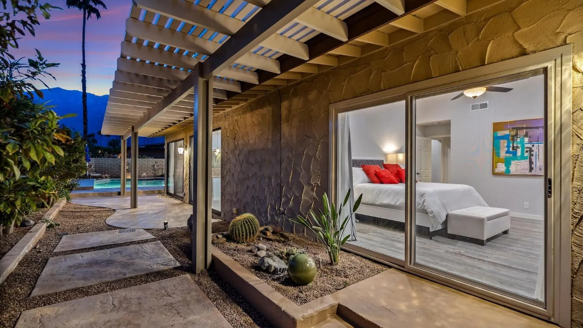 Azure Gate Retreat Villa Palm Springs