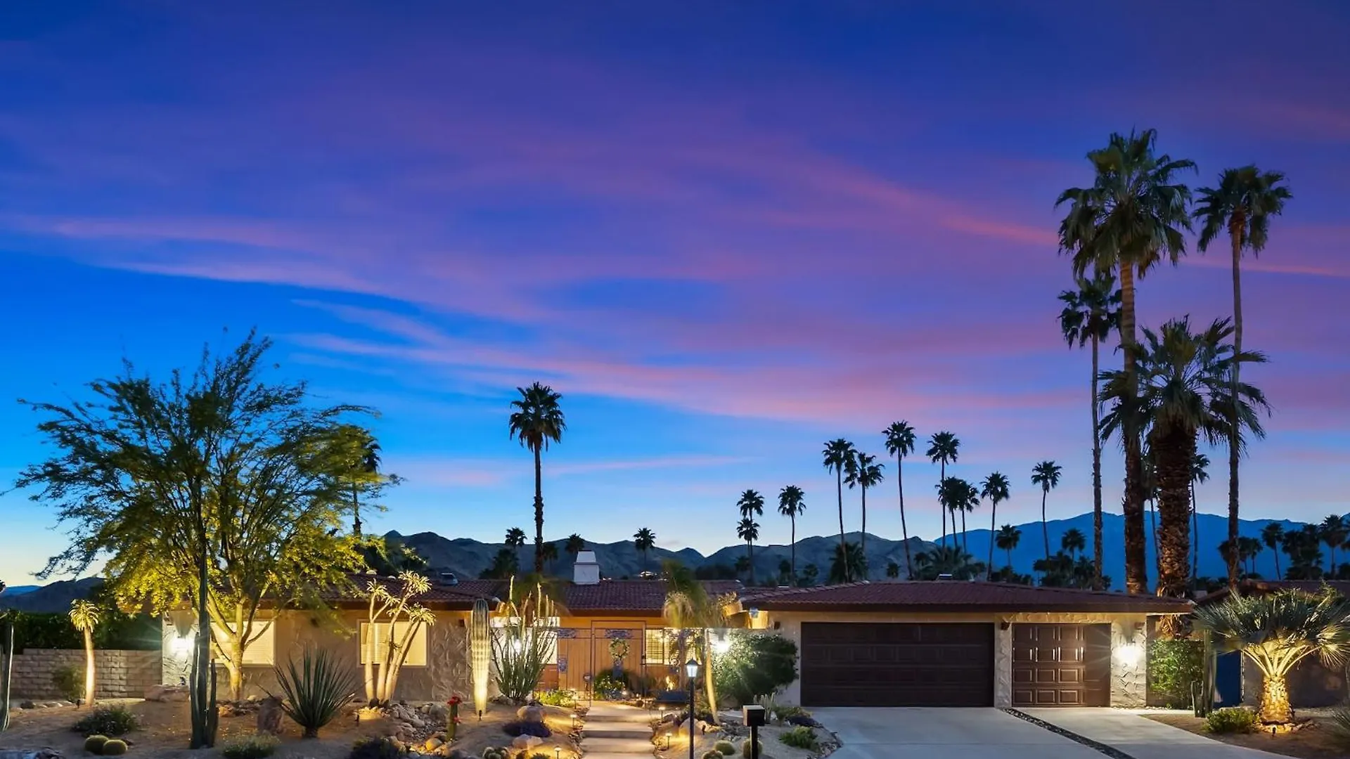 Azure Gate Retreat Villa Palm Springs