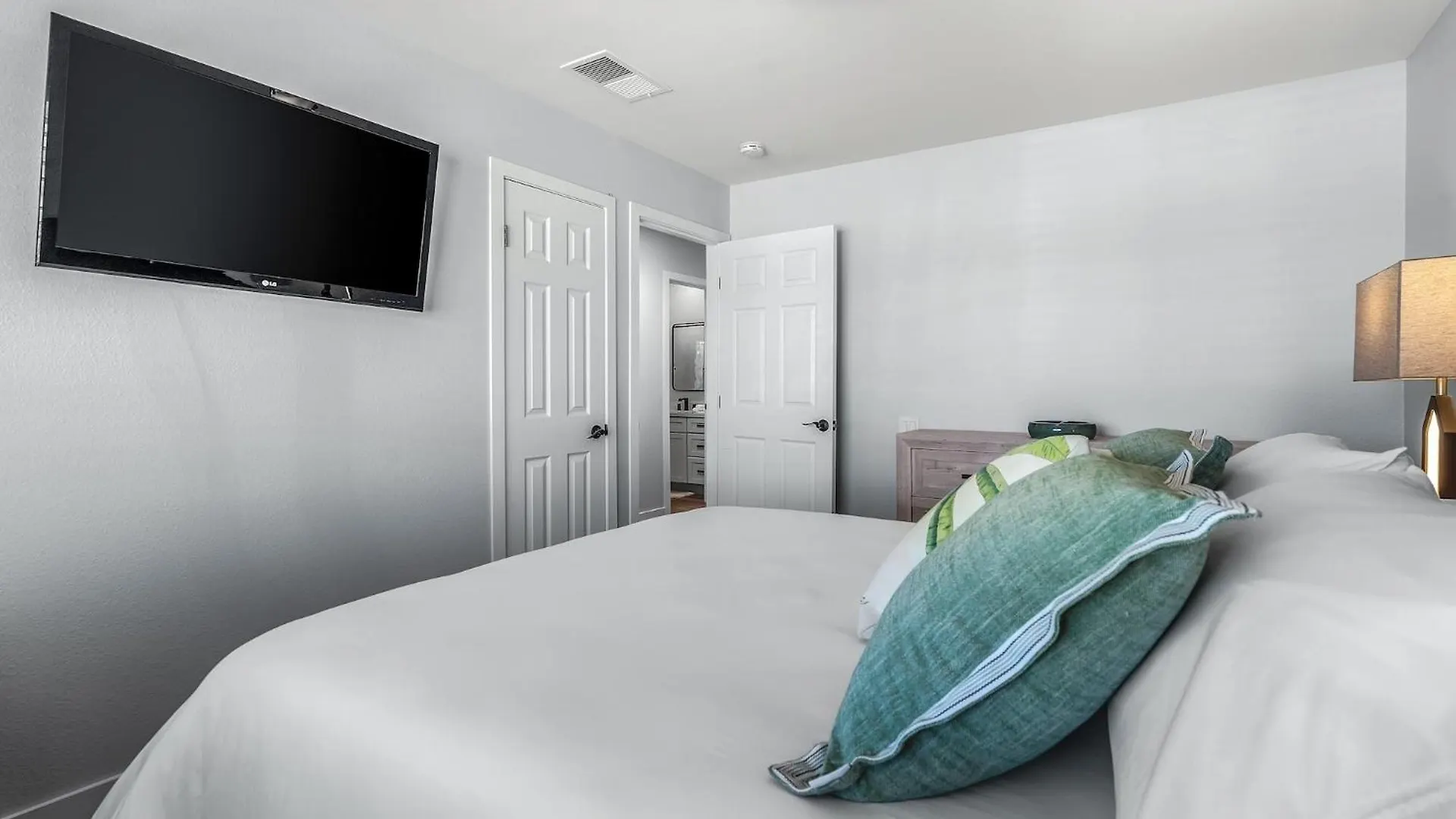 Azure Gate Retreat Villa Palm Springs